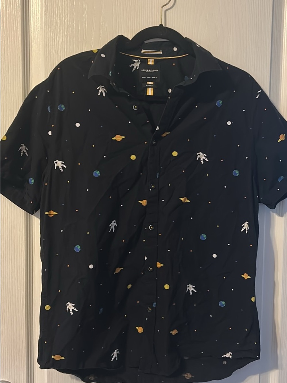 Denim & Flower Black Short-Sleeve Space Print Button-Down Shirt